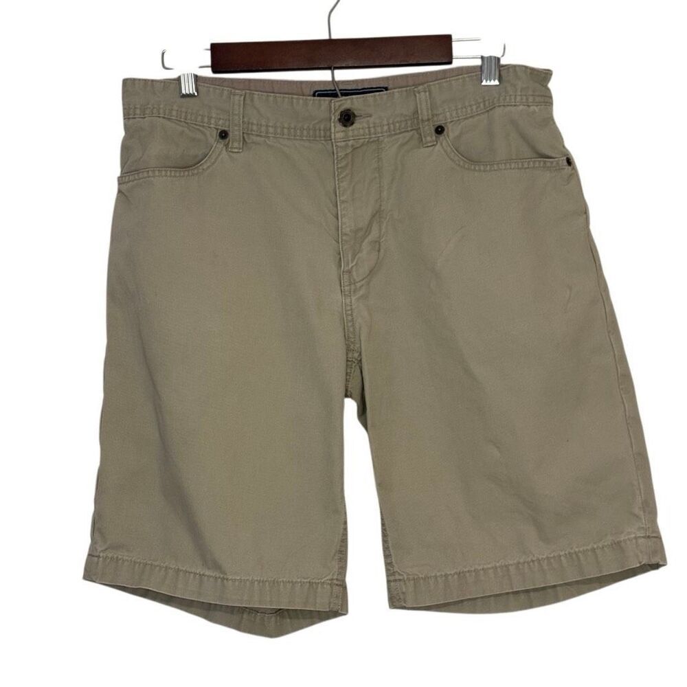 The North Face Khaki Shorts. Size 32. Great Condition!